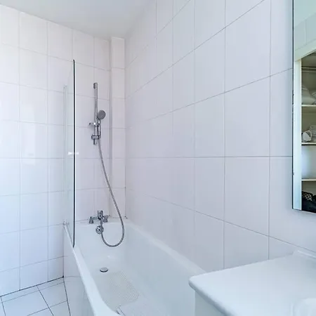 Agreable Appartement Pres De La Capitale Neuilly-sur-Seine Exterior photo